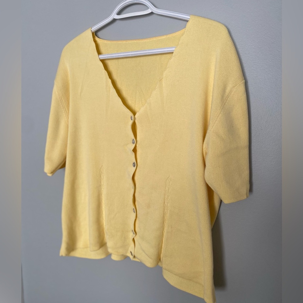 Yellow light sweater top